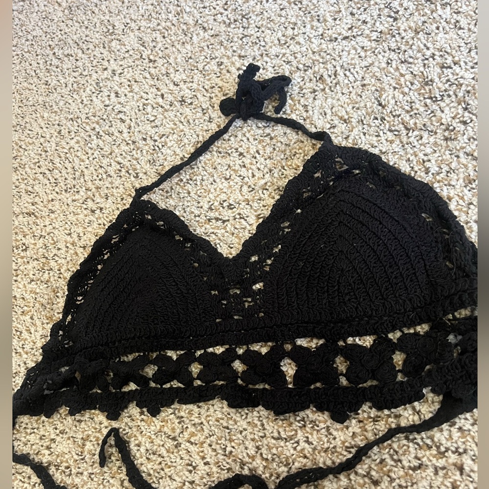 SHEIN Black Crochet Halter Bralette